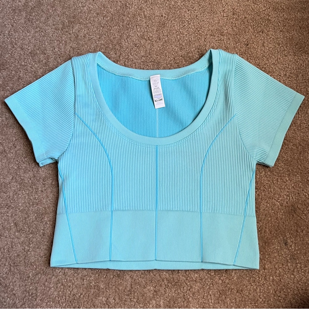 NWOT OFFLINE BY AERIE ATHLETIC TOP